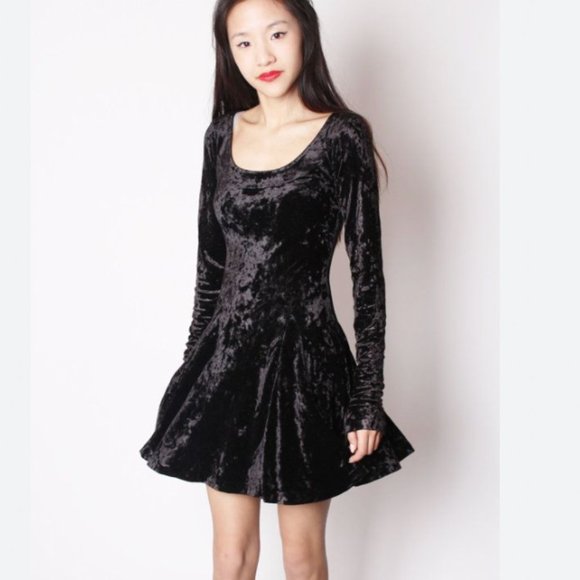 Vintage Betsey Johnson Black Velvet Dress - Picture 11 of 11